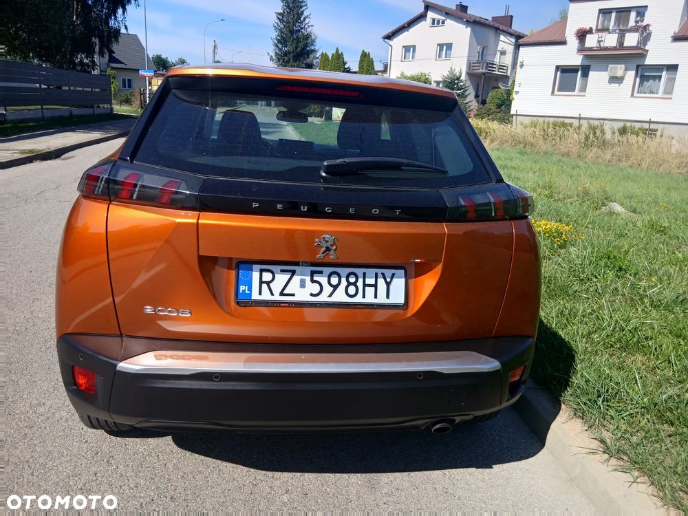 Peugeot 2008 1.2 PureTech Active S&S - 6