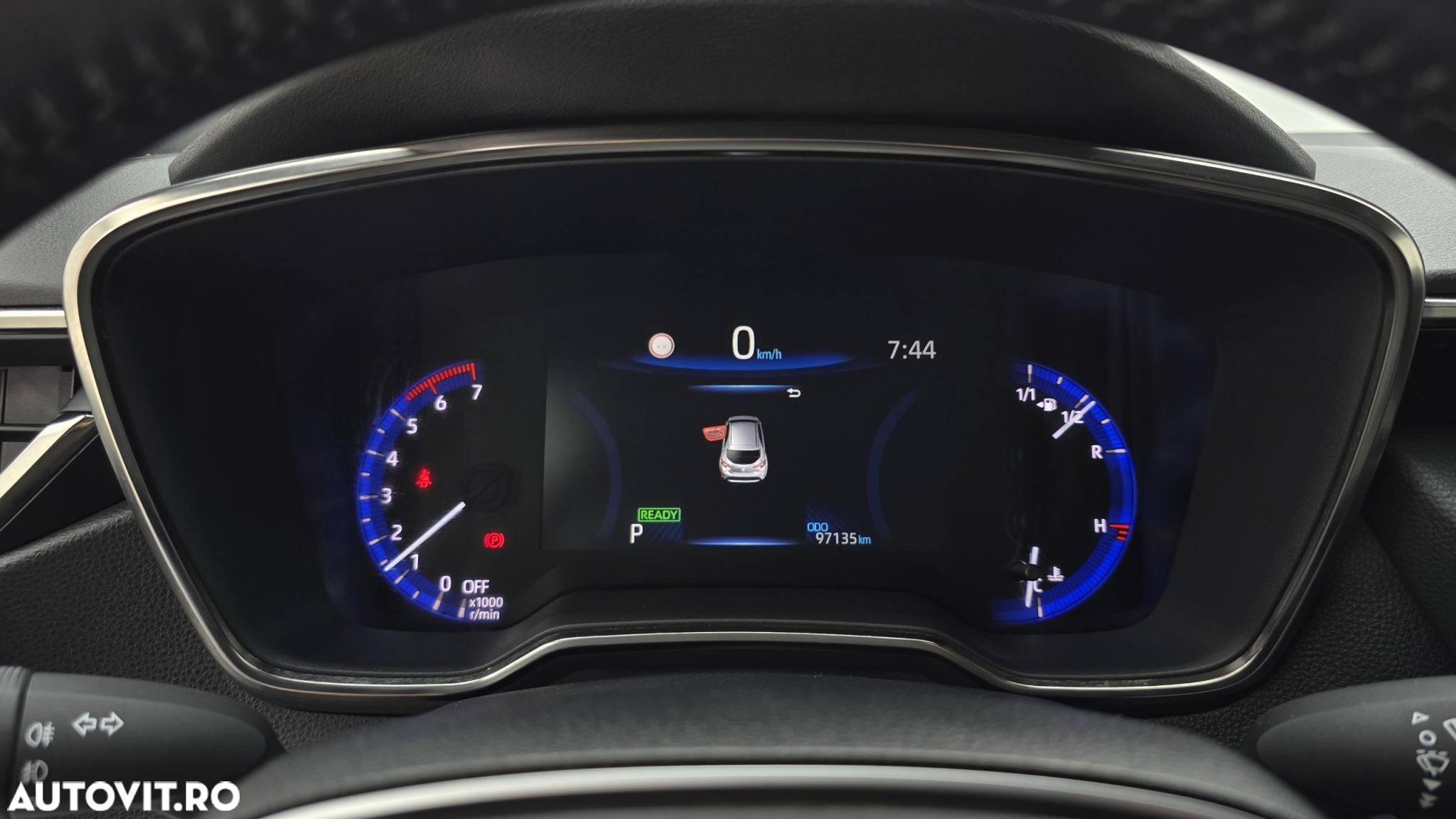 Toyota Corolla - 16