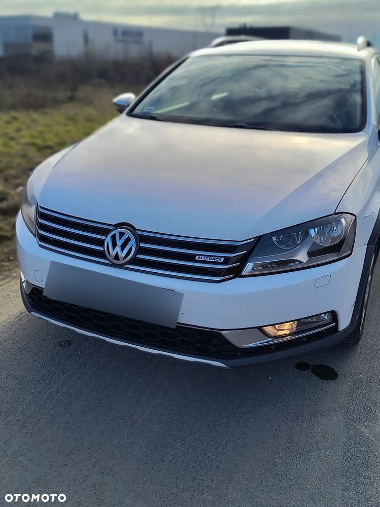 Volkswagen Passat - 4