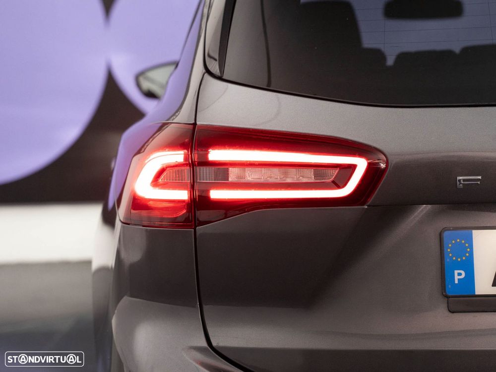 Ford Focus SW 1.0 EcoBoost MHEV ST-Line - 10