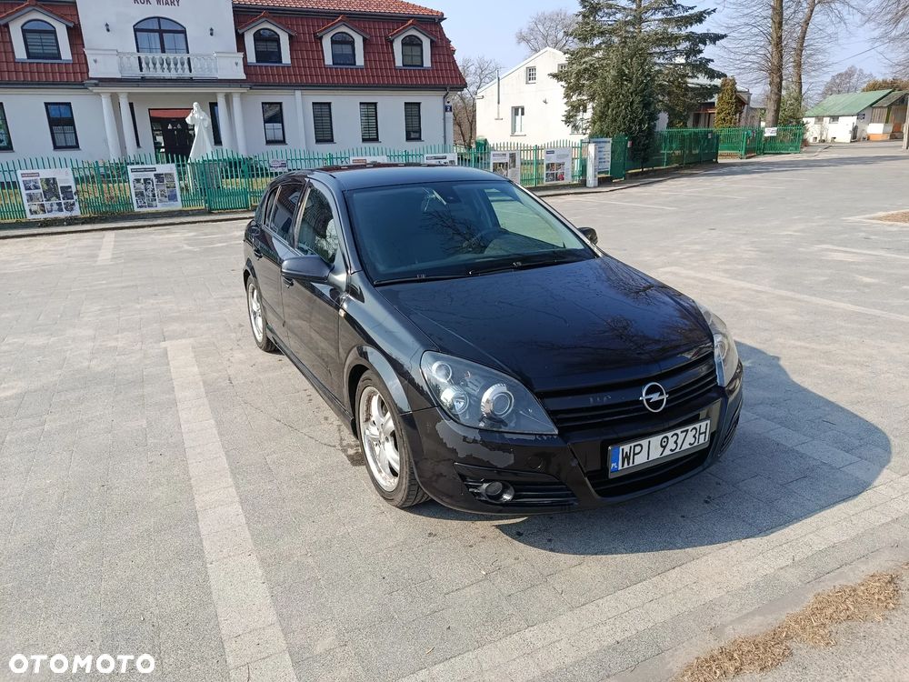 Opel Astra 2.0 Turbo Sport - 1