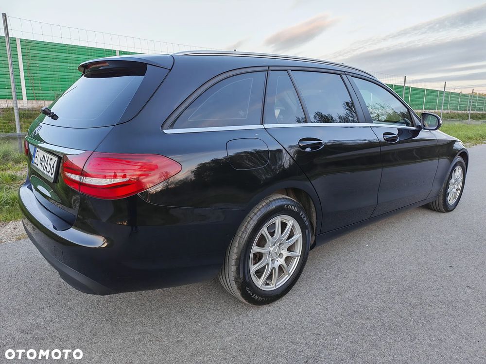 Mercedes-Benz Klasa C 200 d 7G-TRONIC - 19