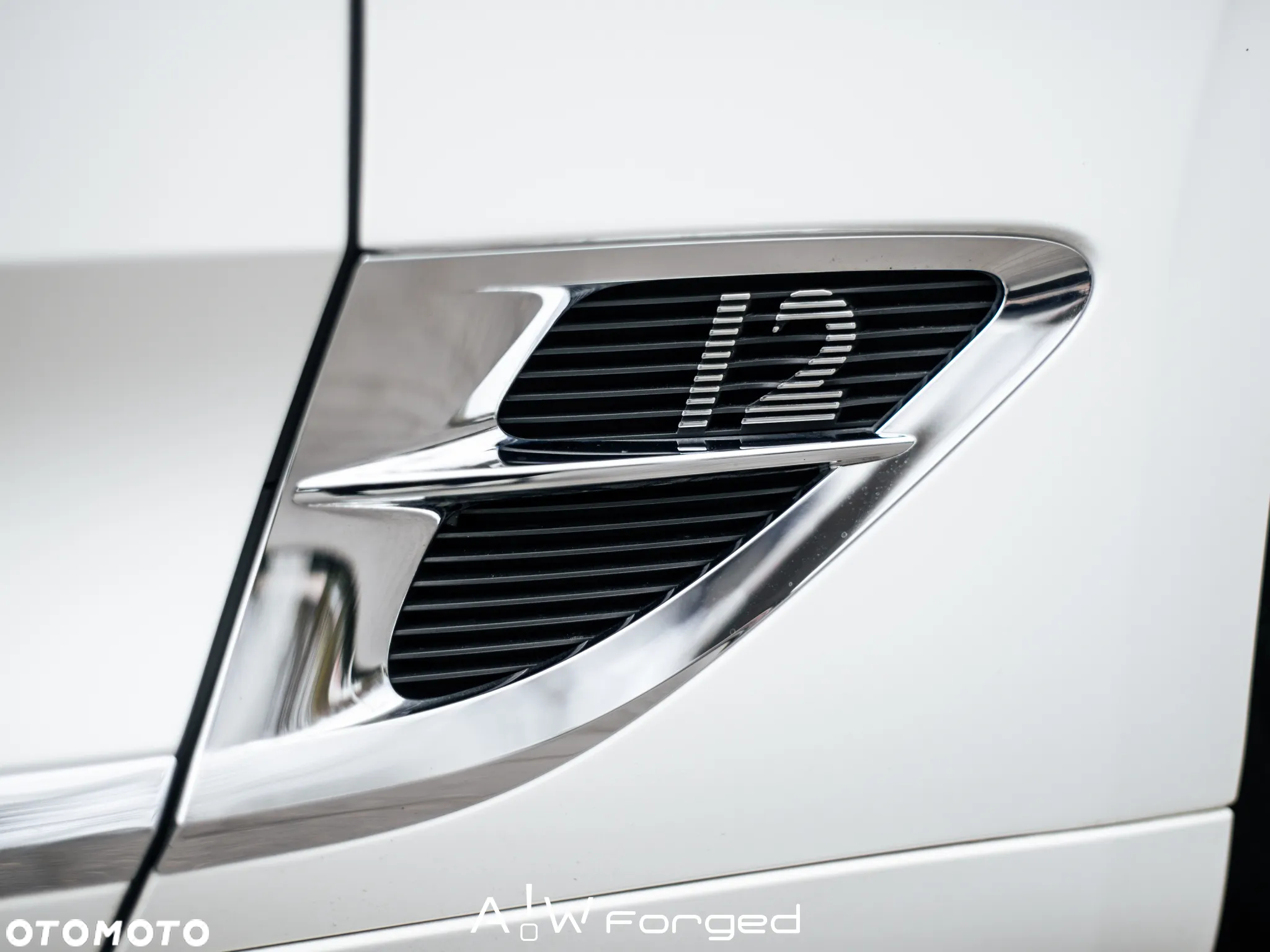 Bentley Continental GT Speed - 12