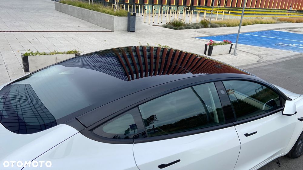 Tesla Model 3 Long Range RWD - 9