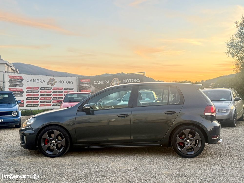 VW Golf 2.0 GTI - 12