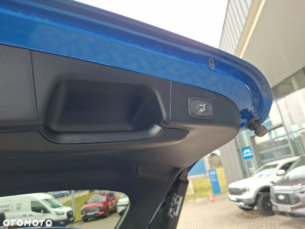 Ford Focus 1.5 EcoBlue Titanium X - 32
