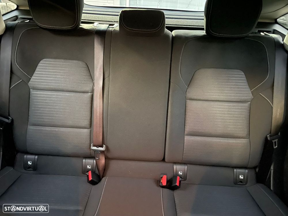Renault Arkana 1.6 E-Tech Business - 9