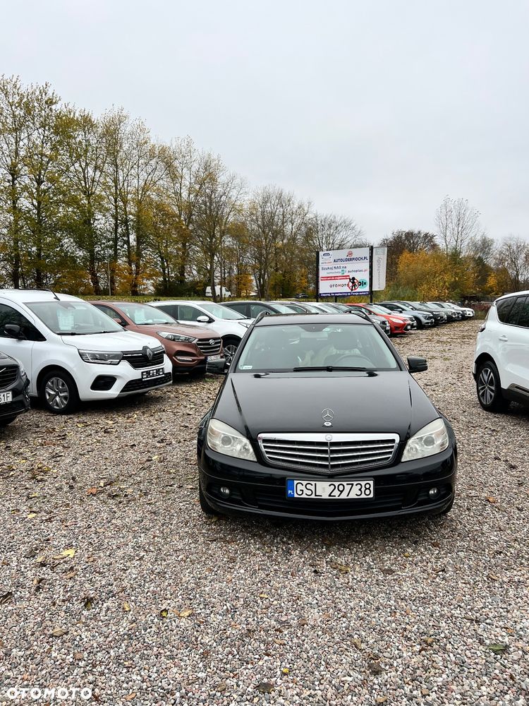 Mercedes-Benz Klasa C 200 T CDI DPF Automatik BlueEFFICIENCY - 2