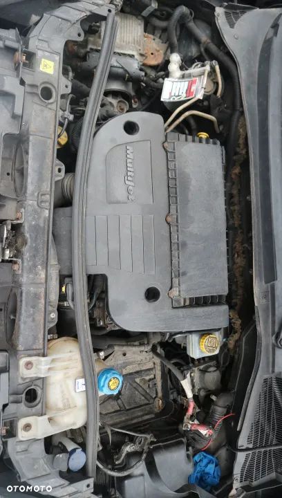 FIAT GRANDE PUNTO 1.3 JTD LAK 876 CZESCI NA CZESCI - 5