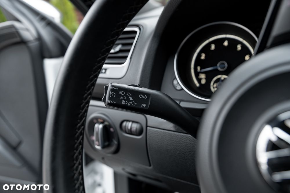 Volkswagen Scirocco R - 27