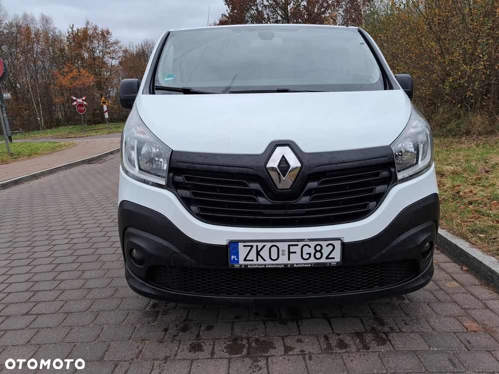 Renault Trafic - 16