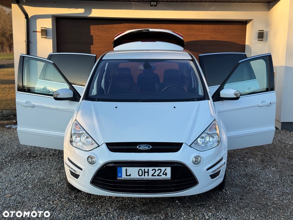 Ford S-Max 2.0 TDCi DPF Titanium X - 13