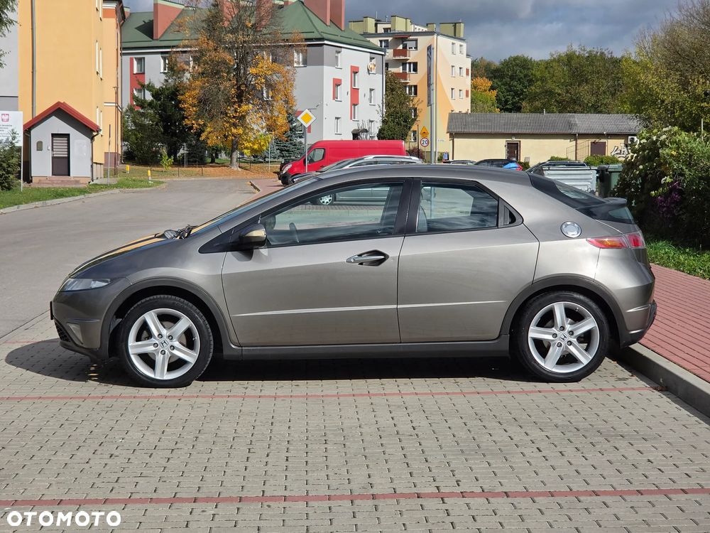 Honda Civic 1.8i-VTEC Sport - 16