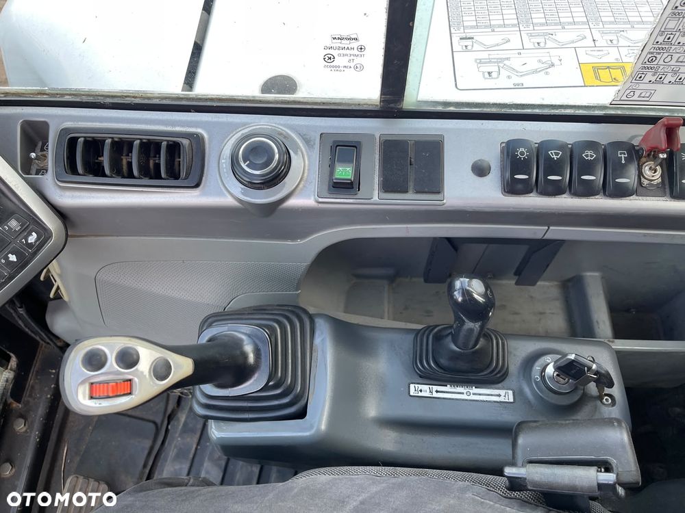 Bobcat Koparka gąsiennicowa Bobcat E85 Rok 2015 Oryginał 5500 MTG Bardzo ładna - 16
