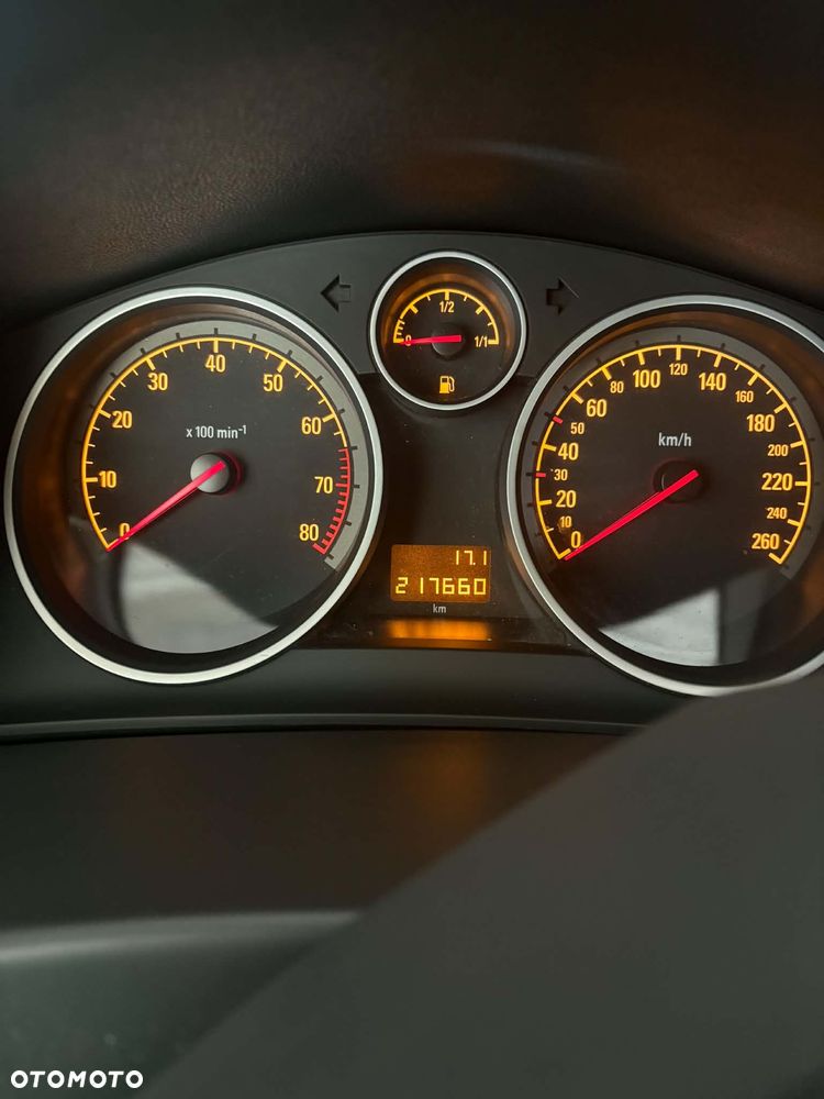 Opel Astra 2008 photo 2
