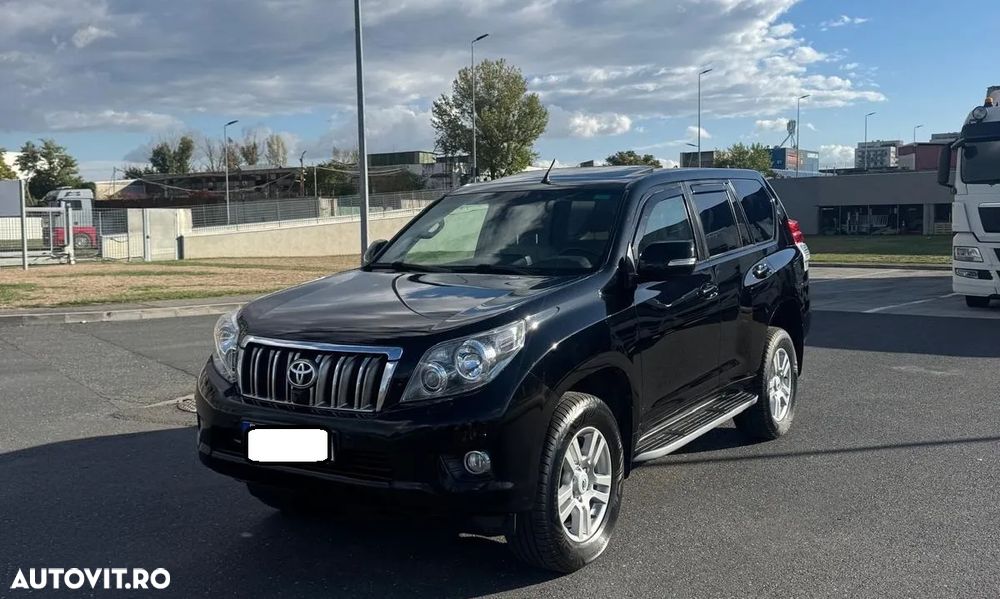 Toyota Land Cruiser 3.0l Turbo D-4D A/T Luxury - 1