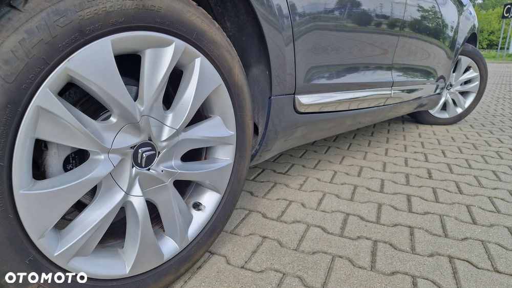 Citroën DS5 1.6 BlueHDi SoChic - 9