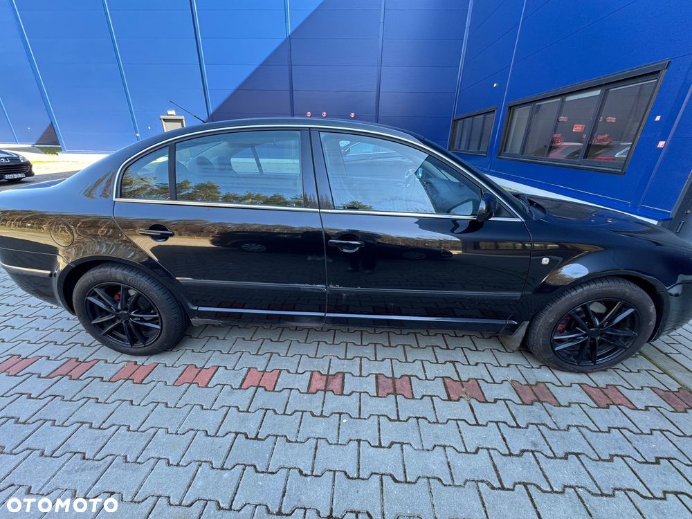 Skoda Superb - 4