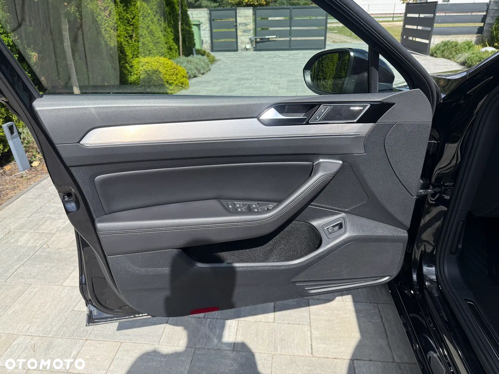 Volkswagen Passat 2.0 TDI BMT SCR 4Mot Highline DSG7 - 18