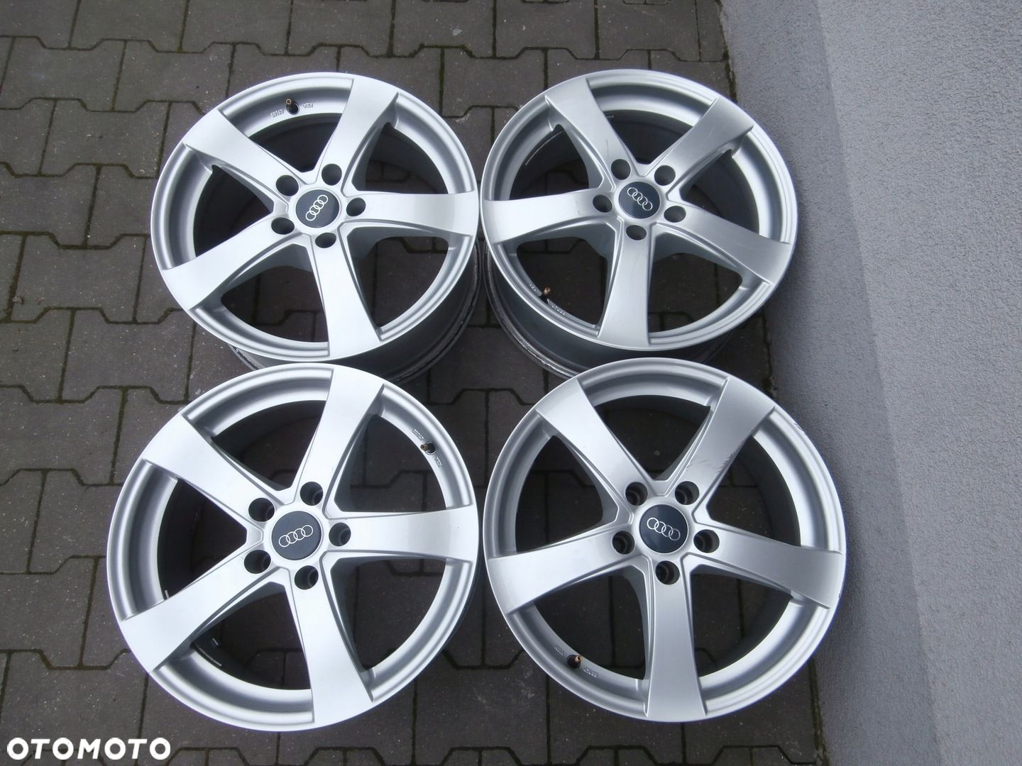 ALUFELGI ORYGINAŁ 17 DEZENT VW AUDI SKODA 5X112 - 6