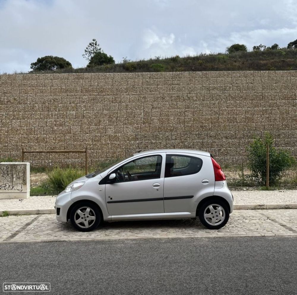 Peugeot 107 1.0 Black&Silver - 3