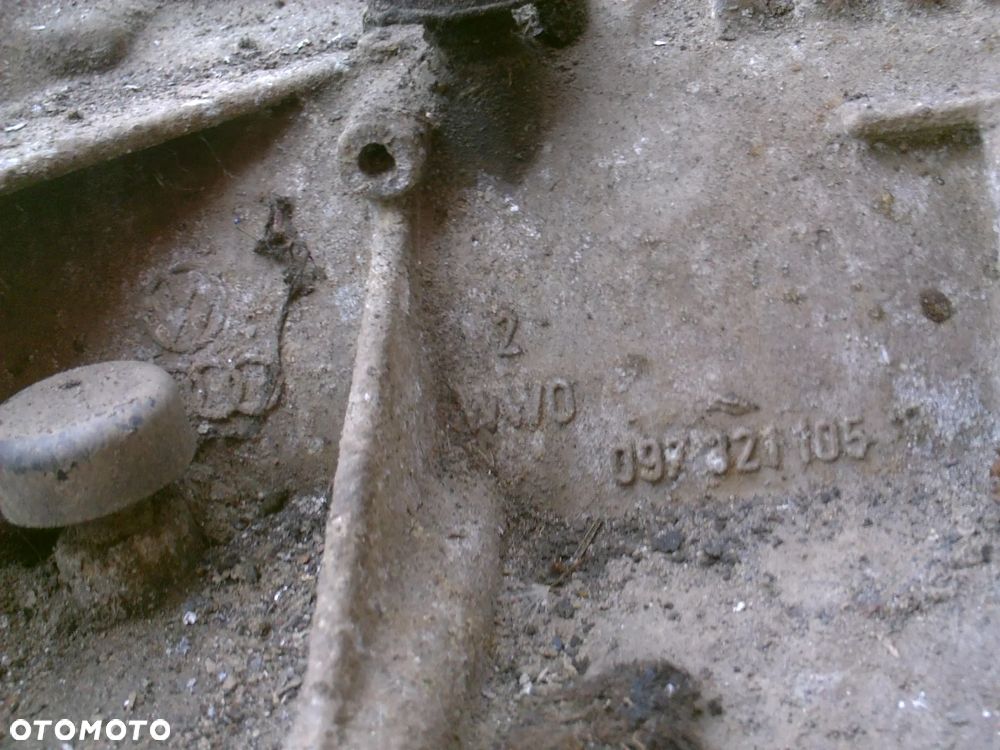 Audi 100 c3 c4 zderzak fotele drzwi klapa lampy kanapa wnetrze boczki kokpit i inne silnik 1,8 oraz 2,3benzyna - 26