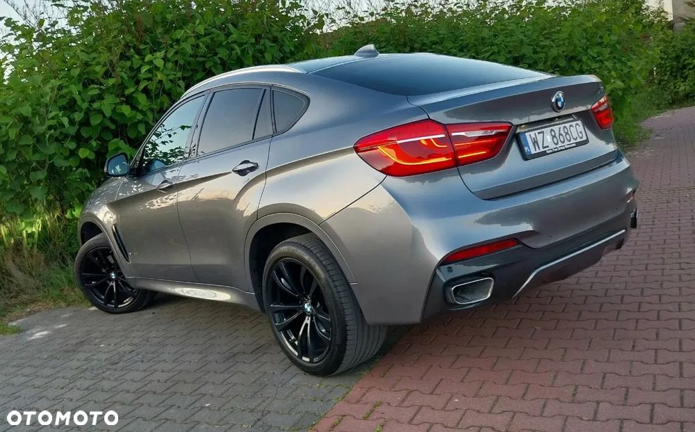 BMW X6 xDrive30d - 11