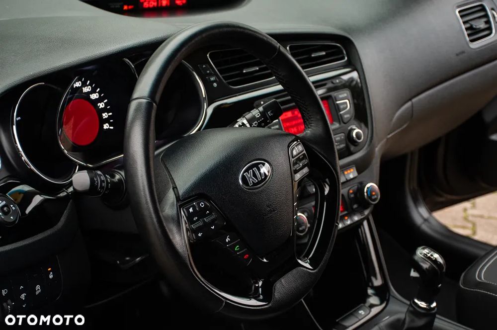 Kia Ceed 1.6 CVVT EX - 22