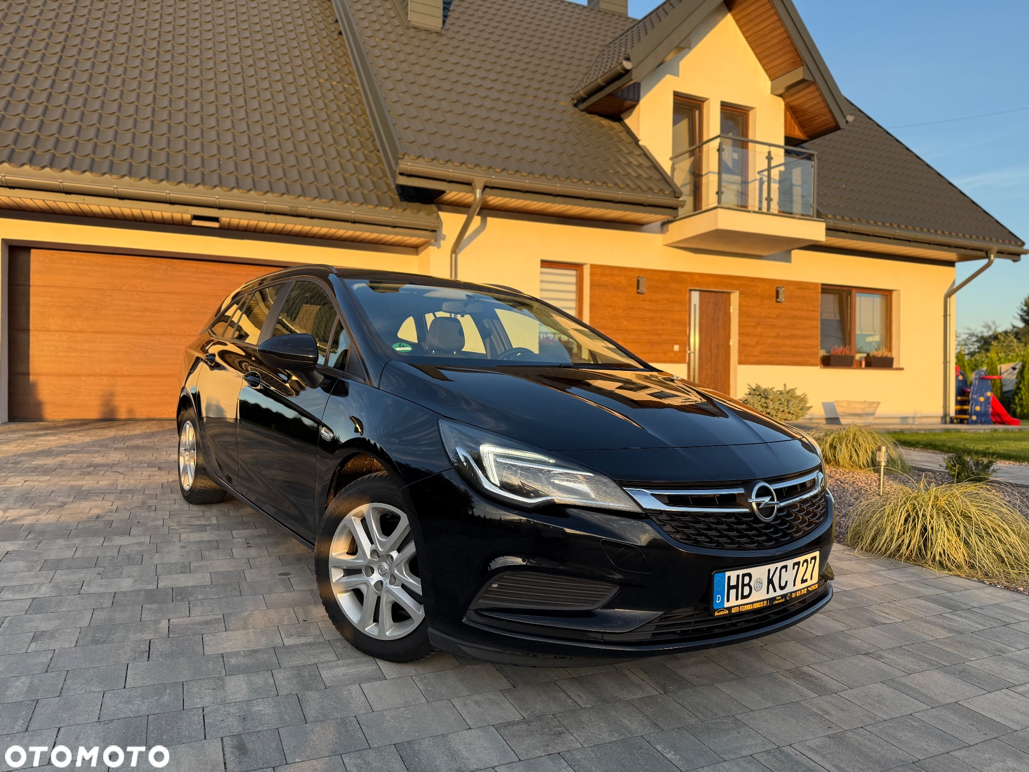 Opel Astra 1.6 D (CDTI) Start/Stop Sports Tourer Business - 22