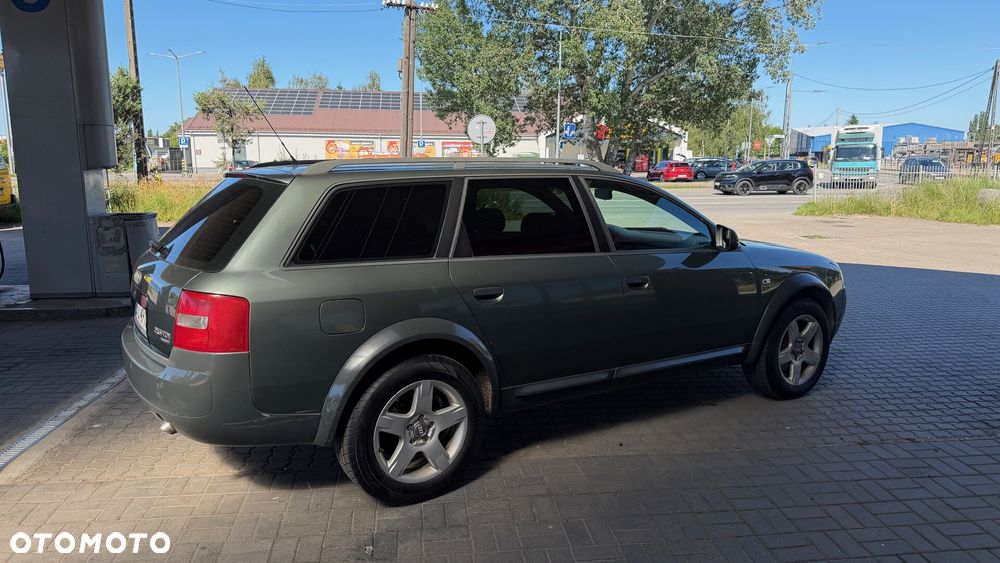 Audi A6 Allroad 2.5 TDI Quattro - 8