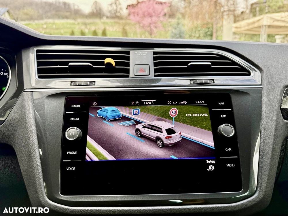 Volkswagen Tiguan 2.0 TDI SCR DSG - 15