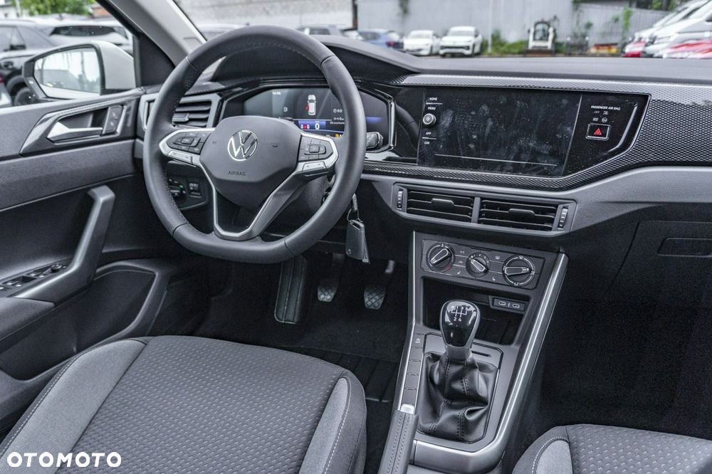 Volkswagen Polo - 25