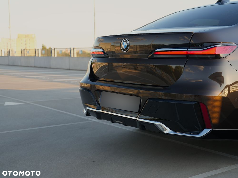 BMW Seria 7 - 5