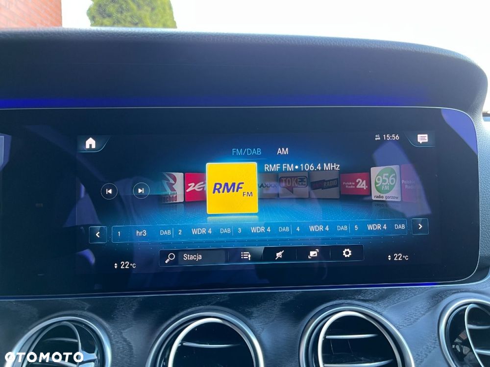 Mercedes-Benz Klasa E 200 9G-TRONIC Exclusive - 19