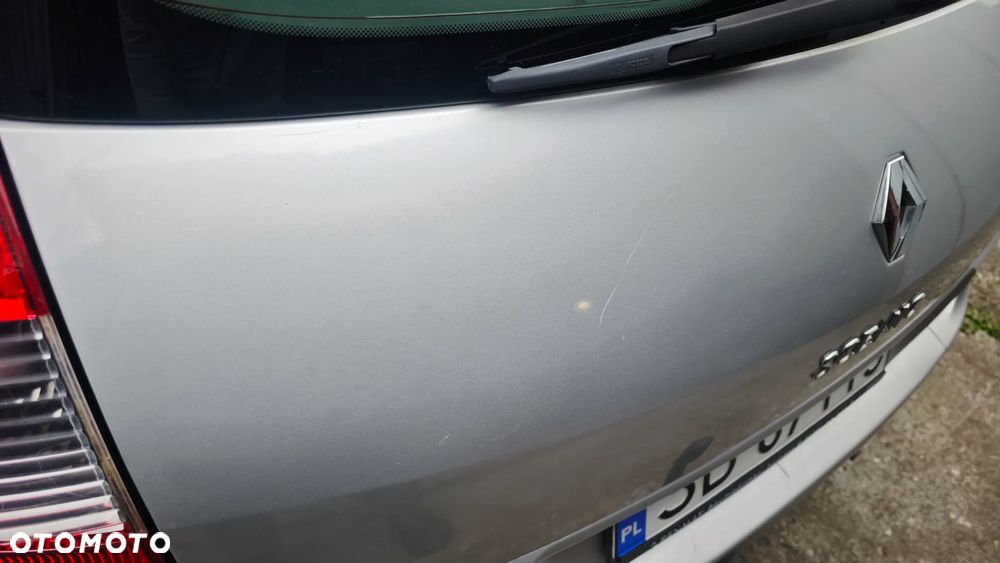 Renault Scenic 1.6 16V Alize - 15