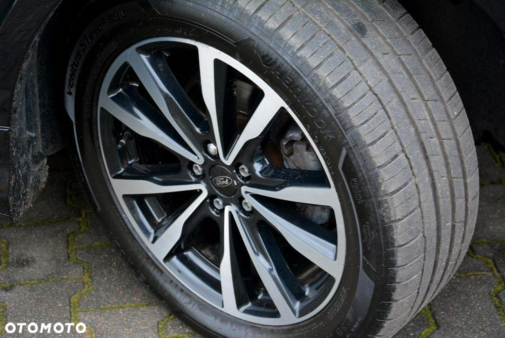 Ford Kuga 1.5 EcoBoost 2x4 ST-Line - 34