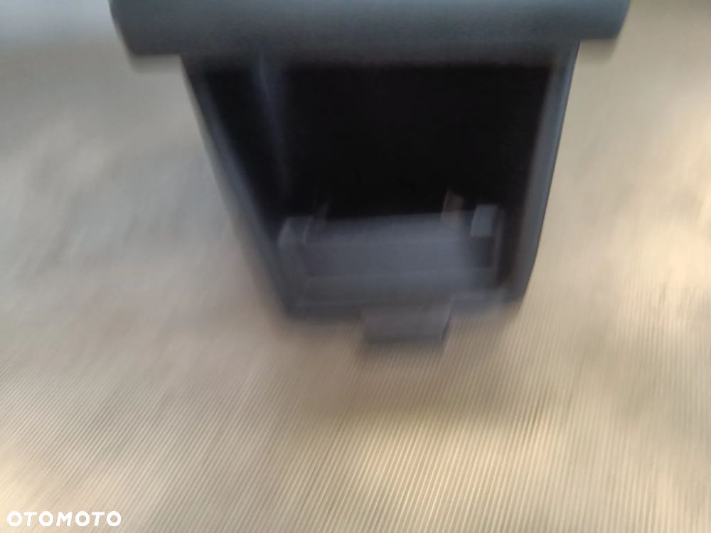 Schowek Kierowcy Skoda Kodiaq Europa Schowek Konsoli - 9