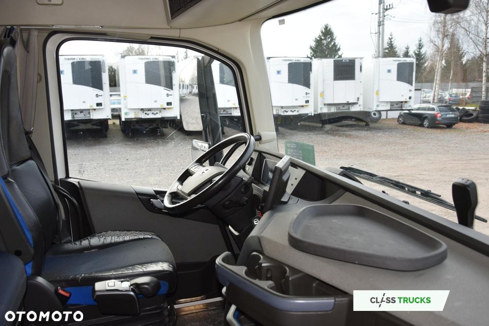 Volvo FH 460 Globetrotter XL Varios i-Save - 17