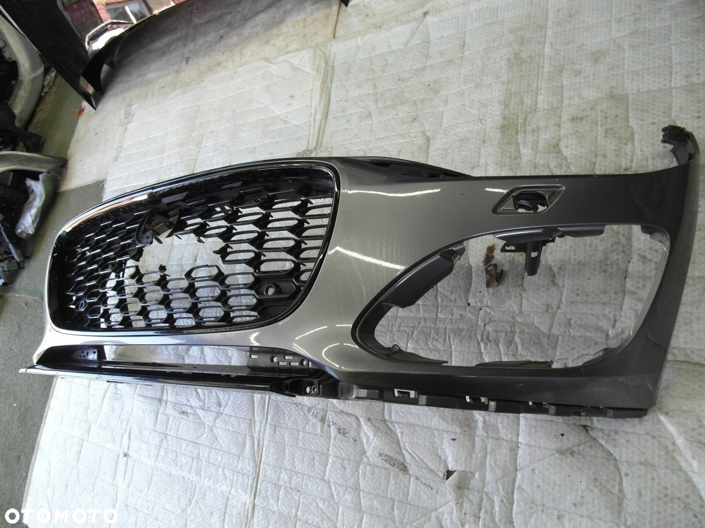 JAGUAR F-TYPE F TYPE LIFT 20R ZDERZAK PRZEDNI - 3