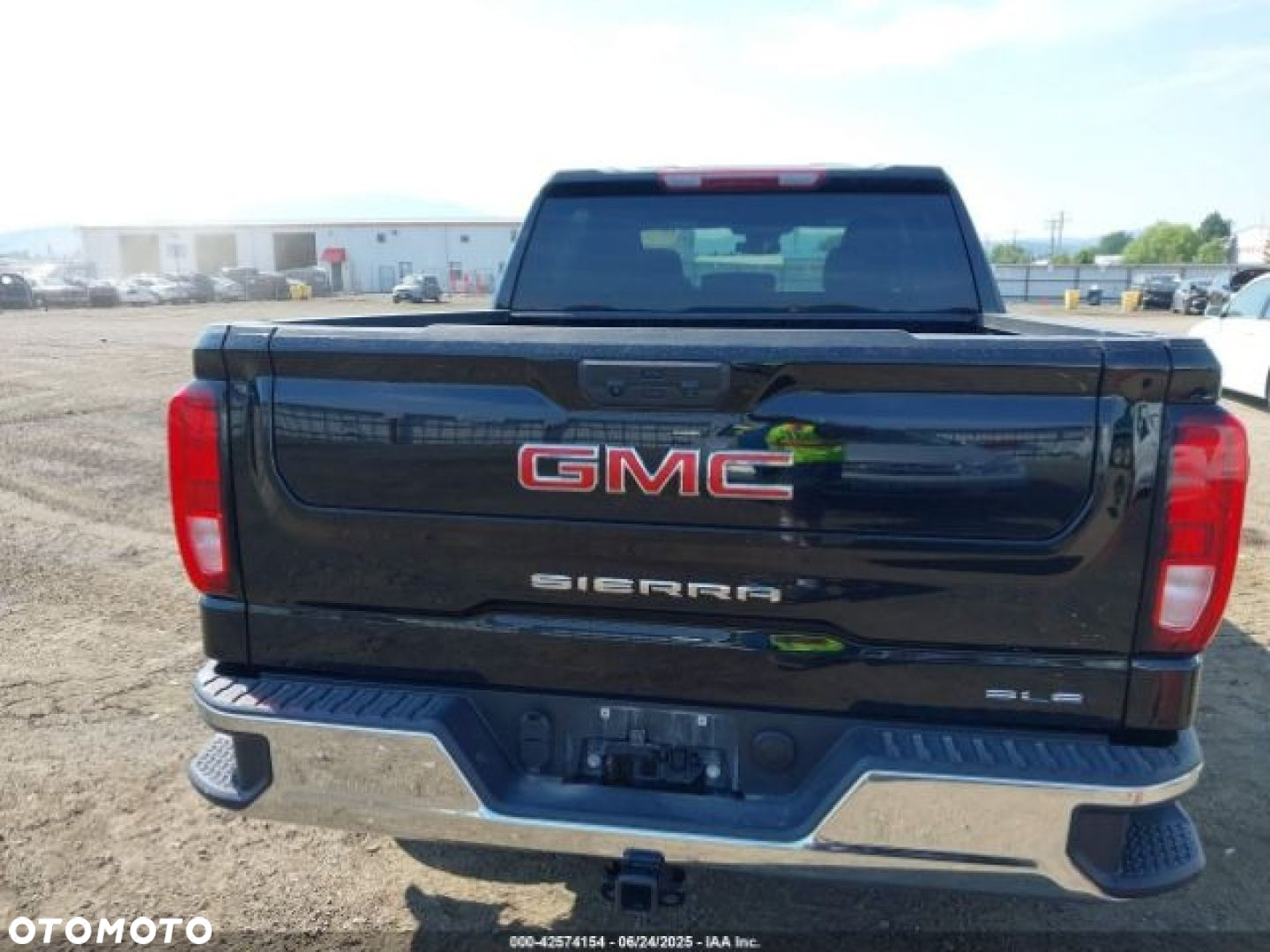 GMC Sierra - 8