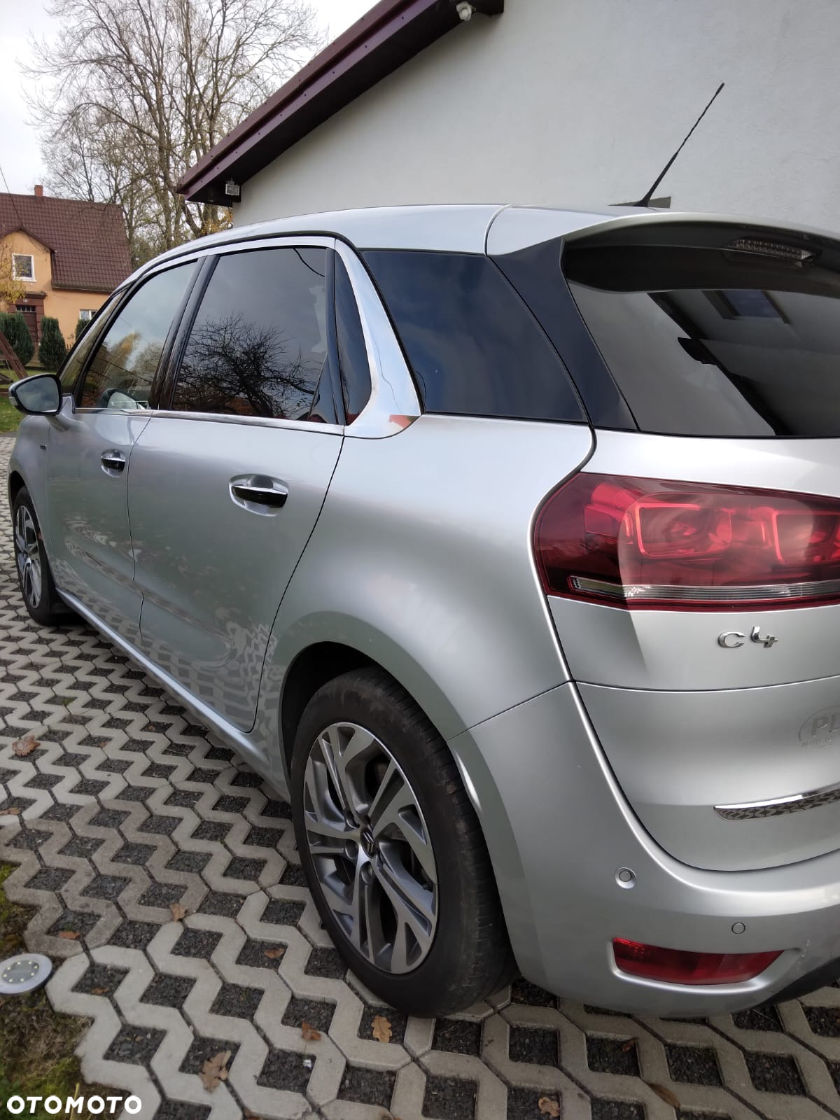Citroën C4 Picasso 1.6 THP Exclusive - 4