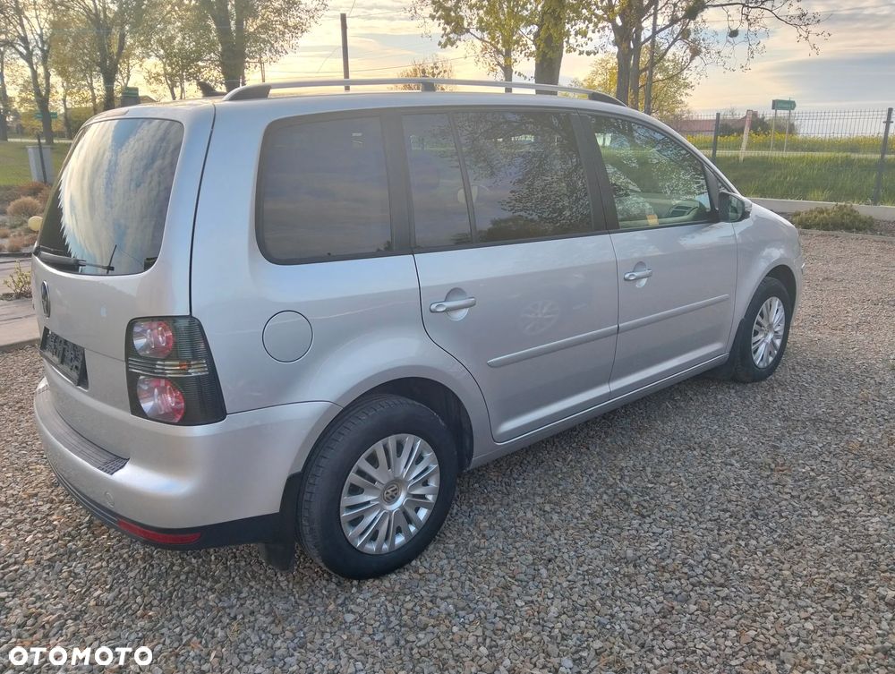 Volkswagen Touran 1.6 - 3