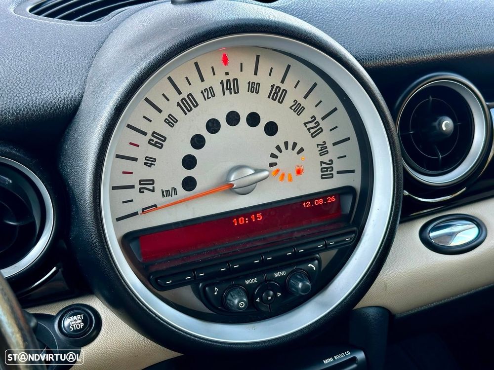 MINI 3 Portas One D - 19