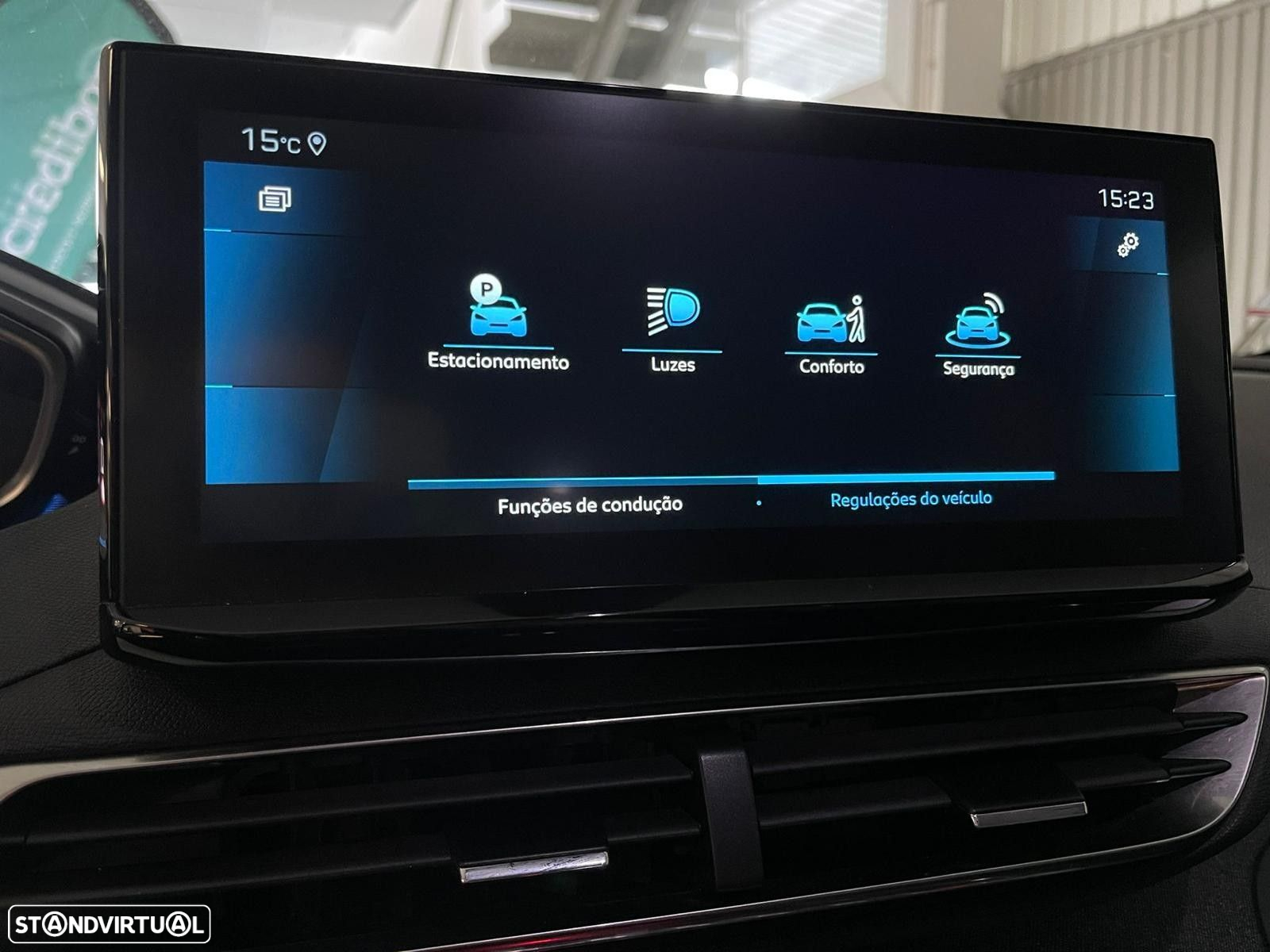 Peugeot 3008 ver-1-5-bluehdi-allure-pack - 23