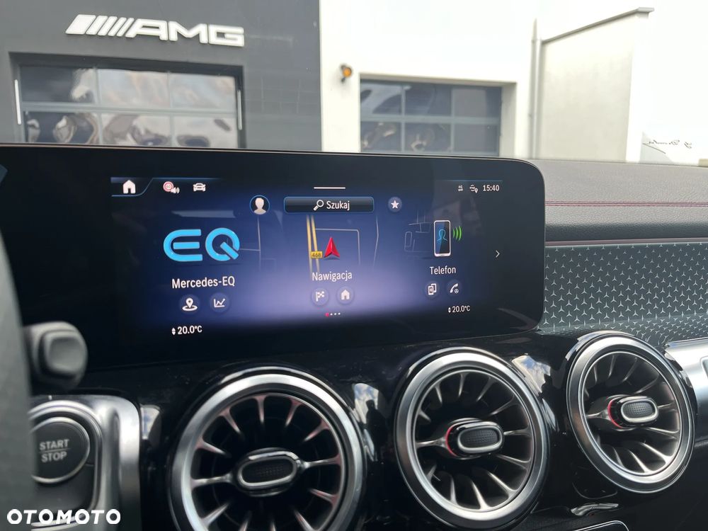 Mercedes-Benz EQB - 17