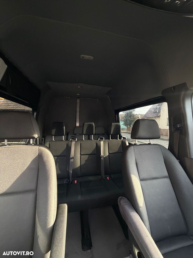 Mercedes-Benz Sprinter - 12