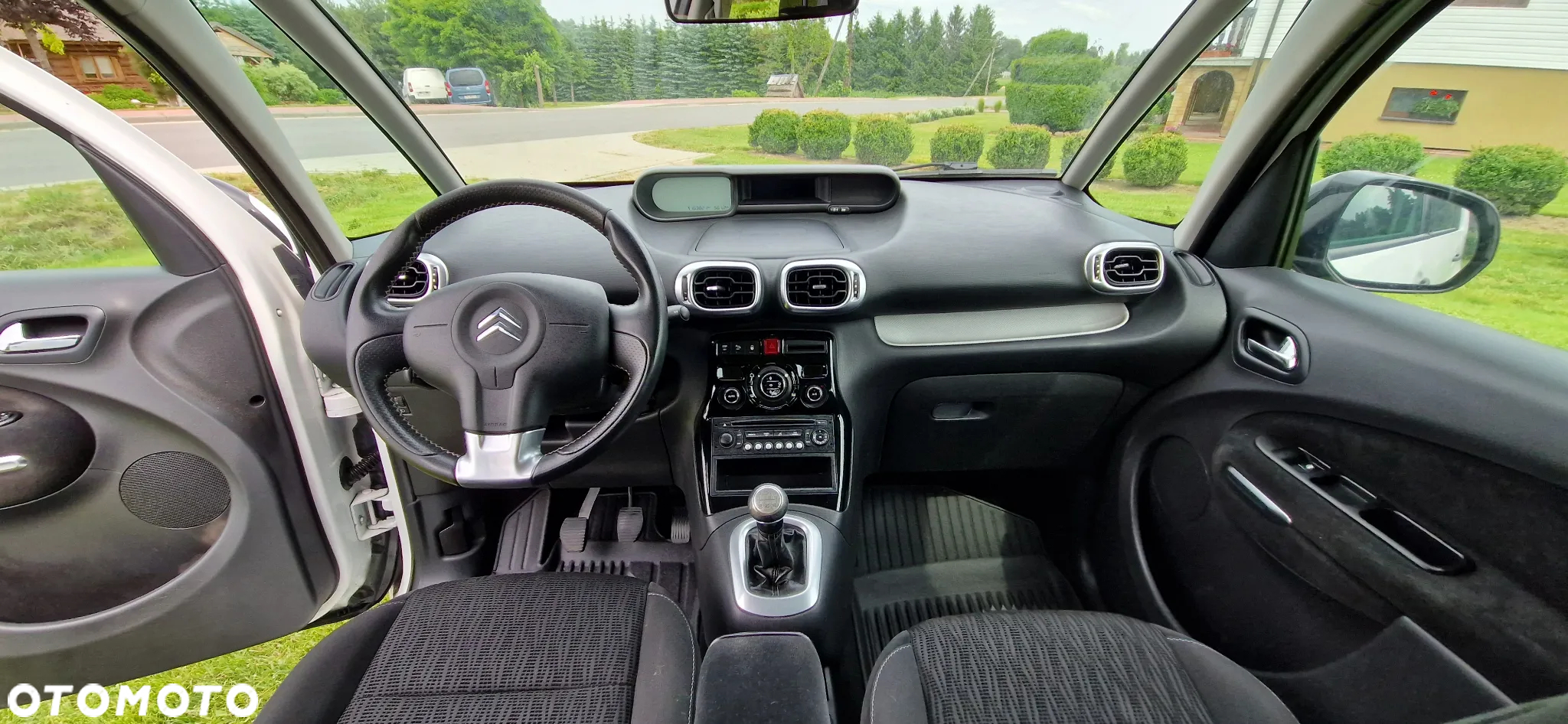 Citroën C3 Picasso 1.6i Exclusive - 11