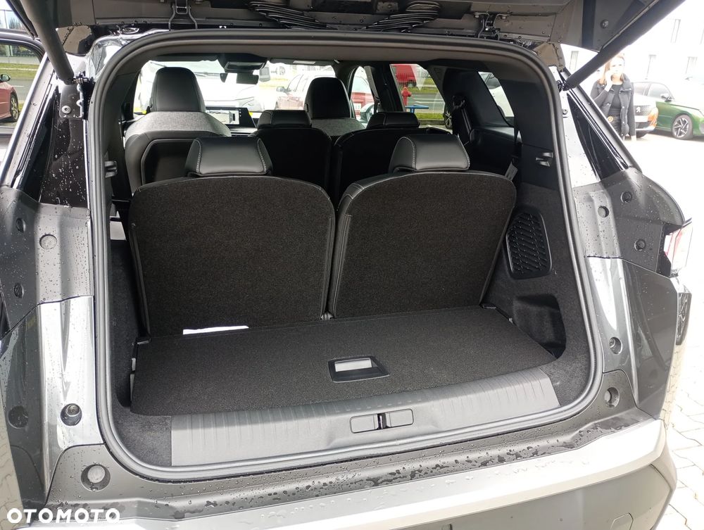 Peugeot 5008 1.2 PureTech mHEV GT S&S e-DCS6 - 11