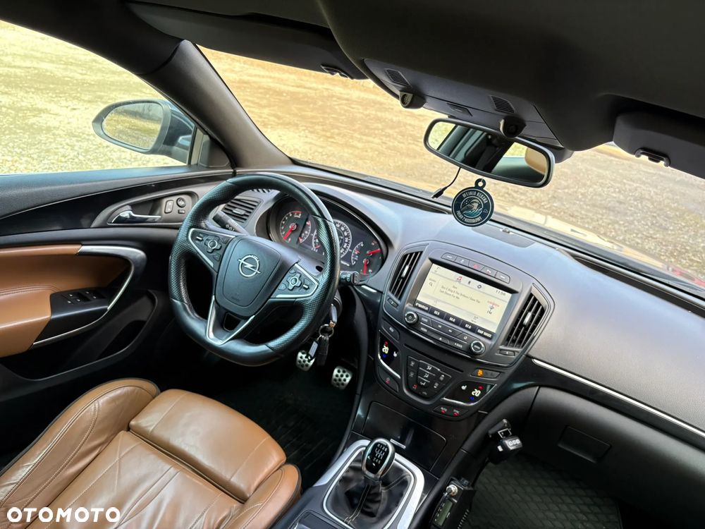 Opel Insignia 2.0 T Cosmo 4x4 S&S EU6 - 25