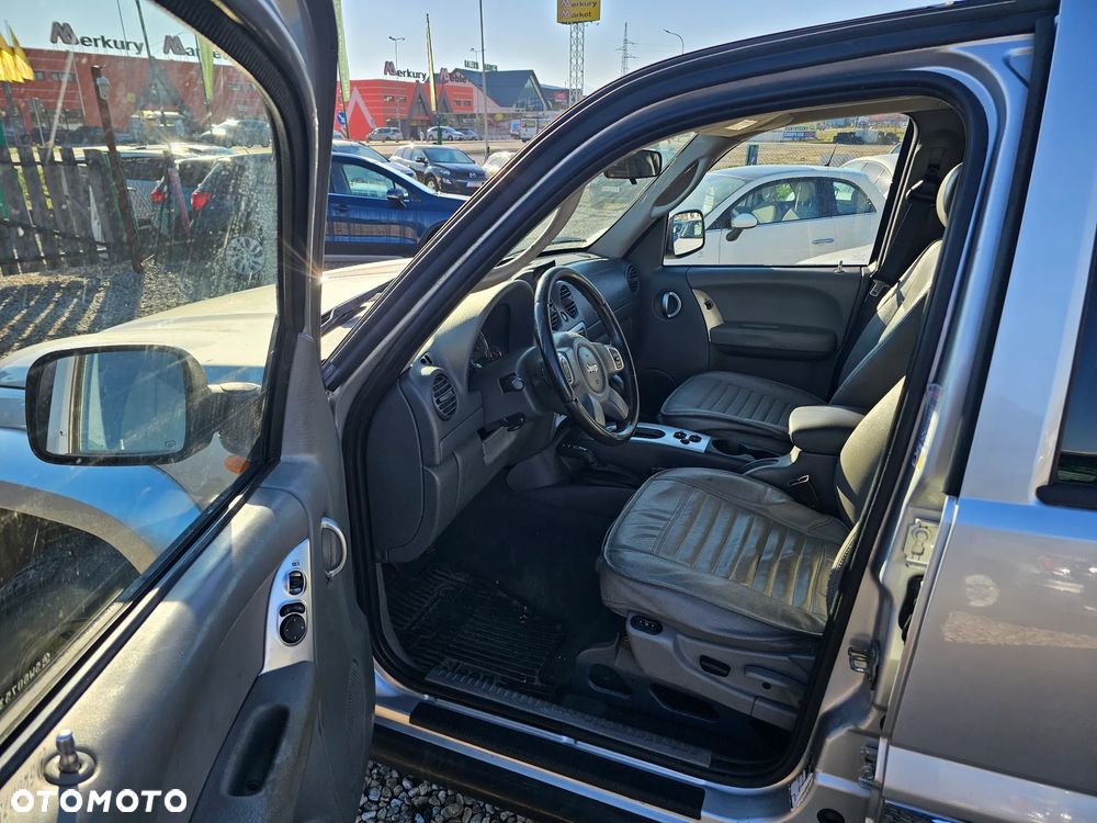 Jeep Cherokee - 6